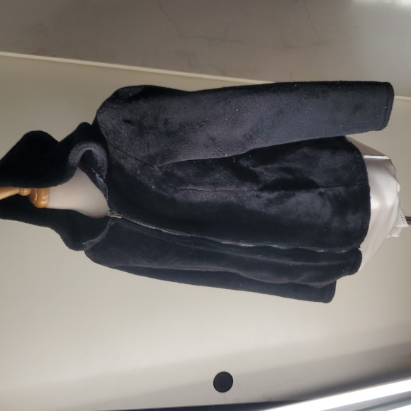 Black Fleece Jacket - Picture 3 of 7